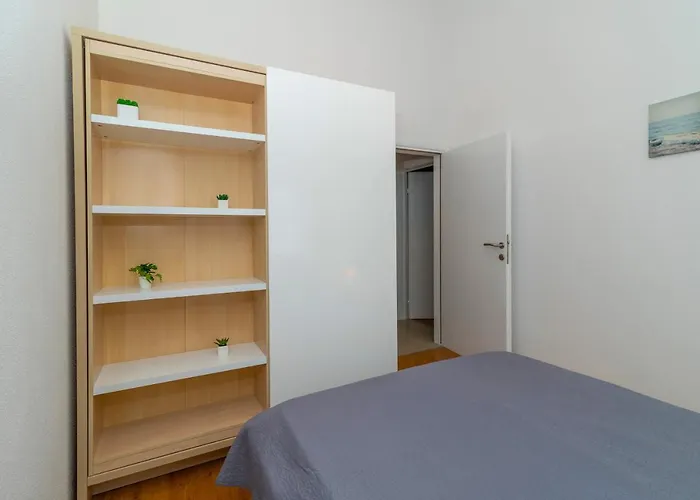 Angela Apartment Trogir