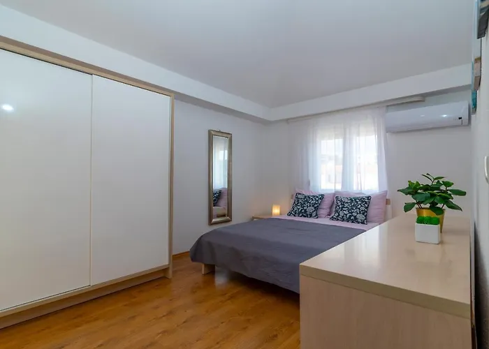 Angela Apartment Trogir