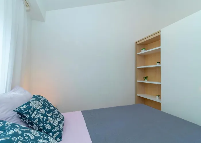 Angela Apartment
