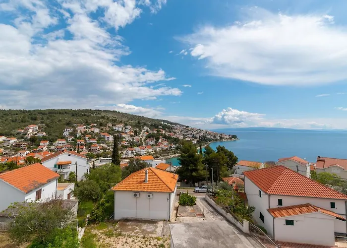 Apartment Angela Trogir