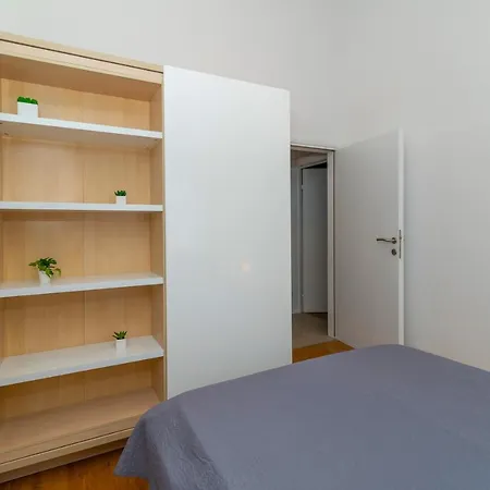 Angela Апартаменти Трогір